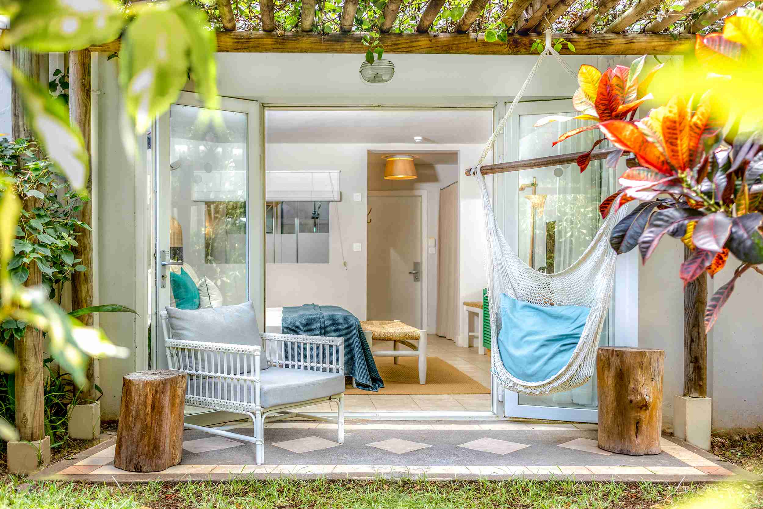 Lagoon Attitude Hotel-1